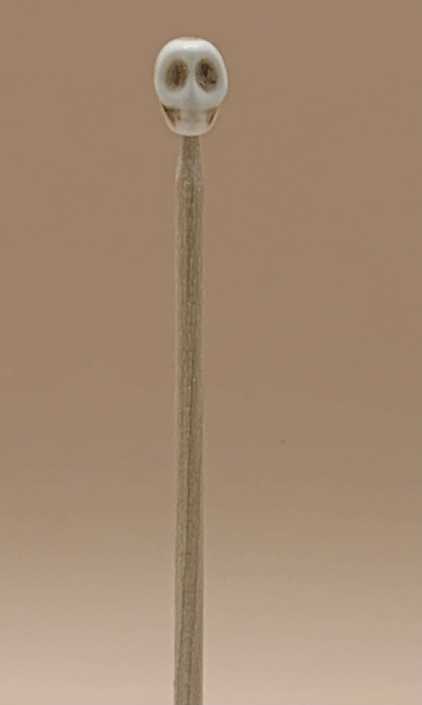 White Skull package of 3